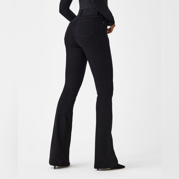 SPANX shape™ EveryWear Flare Jeans in black size Large - Picture 2 of 15